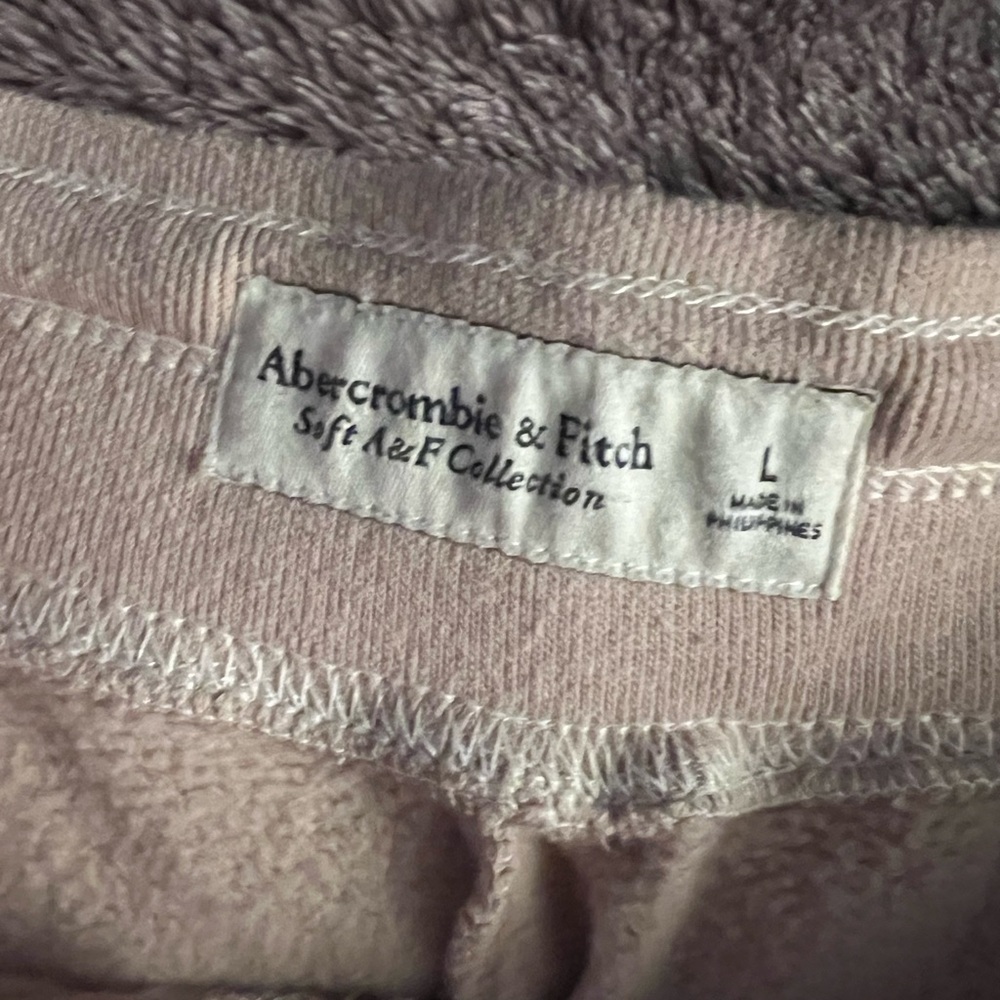 Abercrombie & Fitch pink soft a & f bottoms - Picture 4 of 8